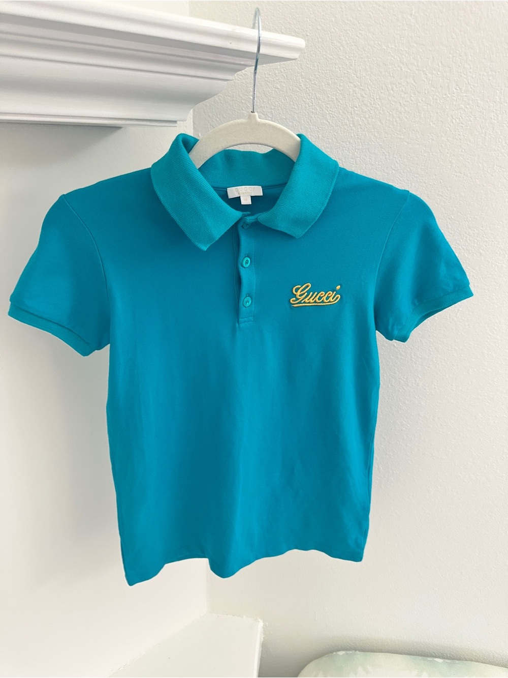 GUCCI 🦋 Kids Turquoise Polo with Yellow Script Logo - Picture 5 of 8
